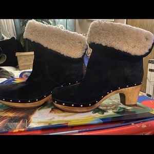 Woman’s UGG Australia Layna Heel Boots